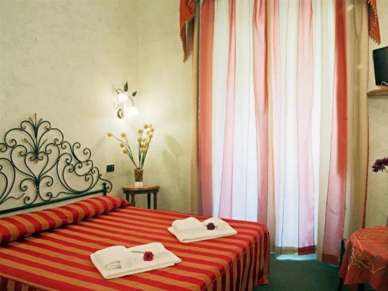 Residenza Vaticana Rome Bagian luar foto