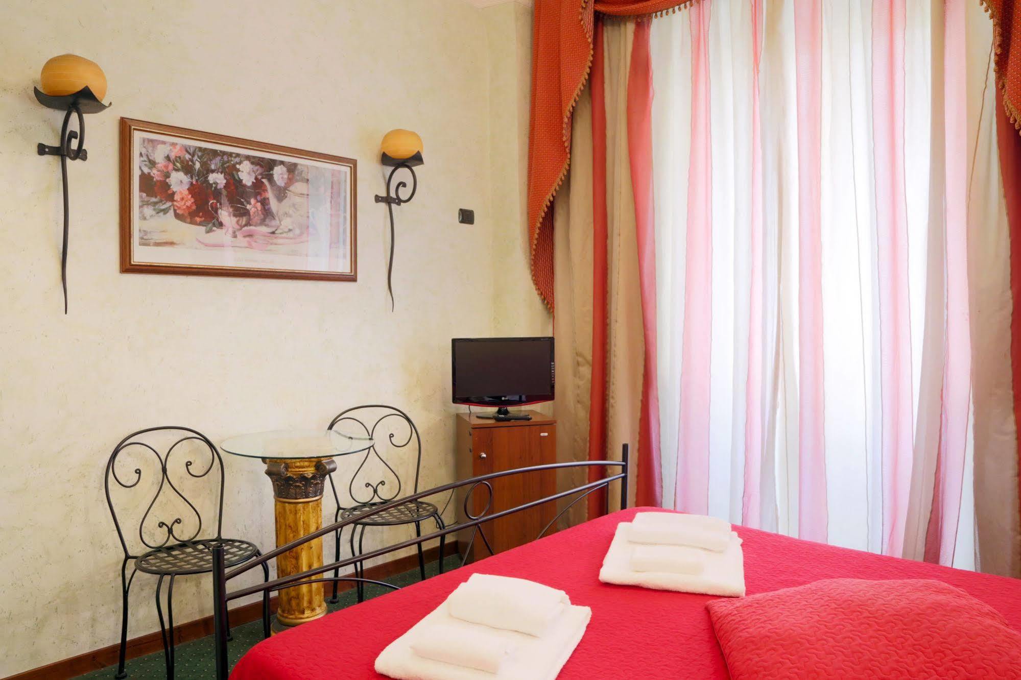 Residenza Vaticana Rome Bagian luar foto